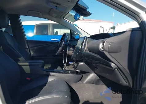 2021 Toyota Prius Prime Le from USA, damaged, VIN JTDKAMFP2M3186033